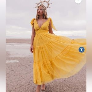 NWT L Jessakae Jeanne dress in yellow